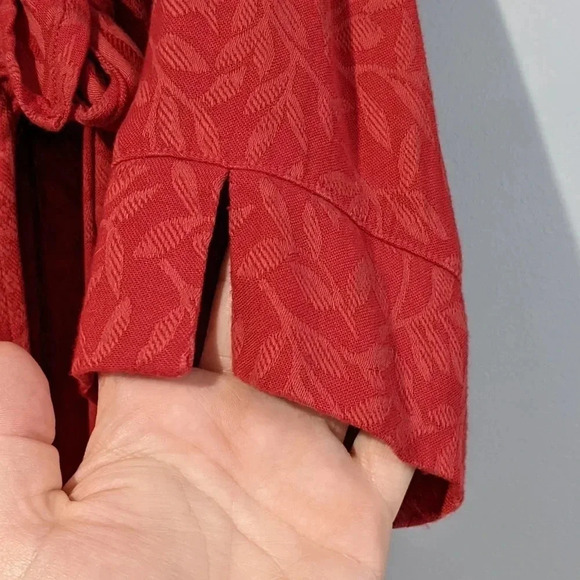 Cut.loose Olive Leaf Wrap Dress - Picture 4 of 8